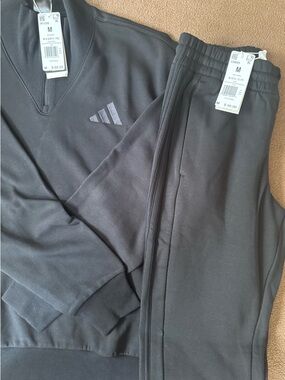 adidas women Black Jogger Sweatpants Set - Black